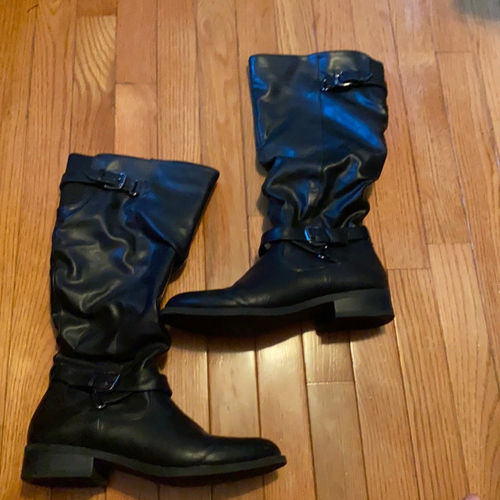 Black Boots